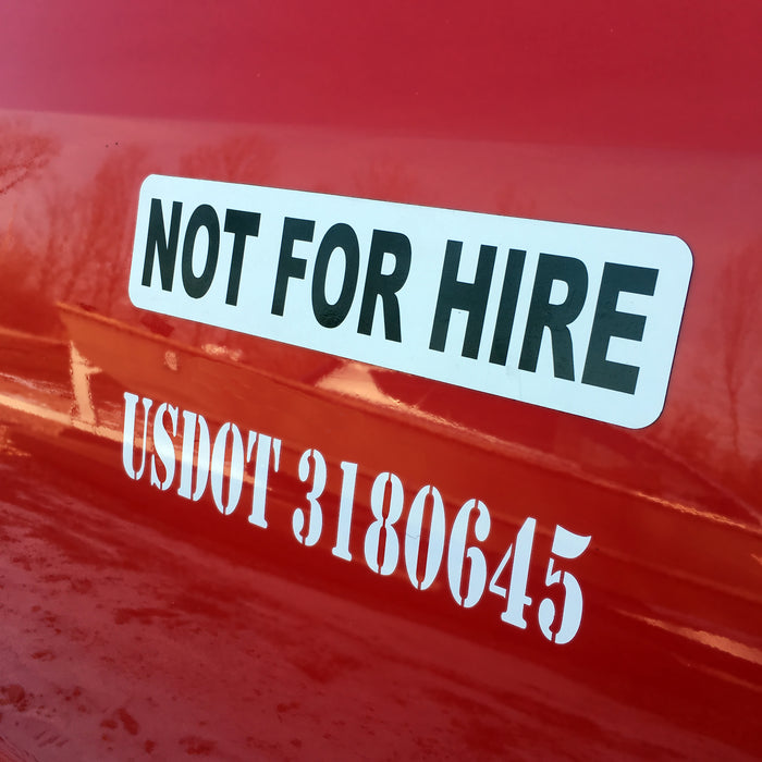 Magnetic Signs or Stickers for USDOT Numbers? Which is Best for Me?